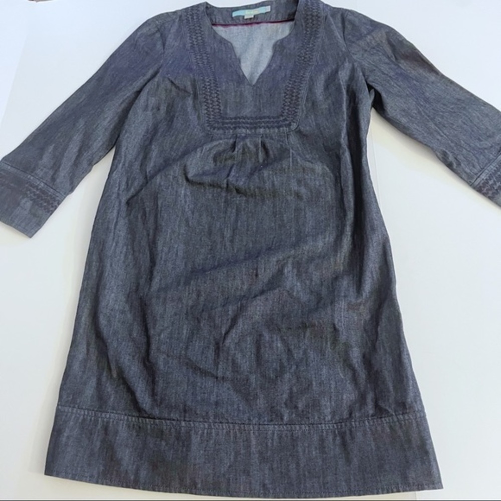 BODEN Jean Dress Size 2 Long Sleeve Embroidered Accent